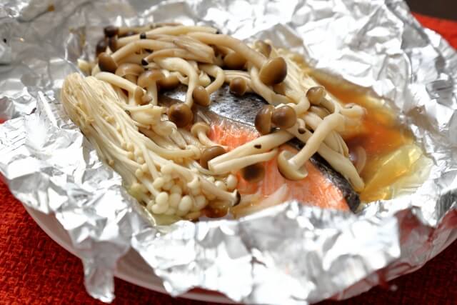 鮭のホイル焼き